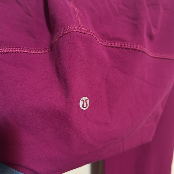 LULULEMON HIGH RISE ALIGN 28” -rare colour - Picture 3 of 4